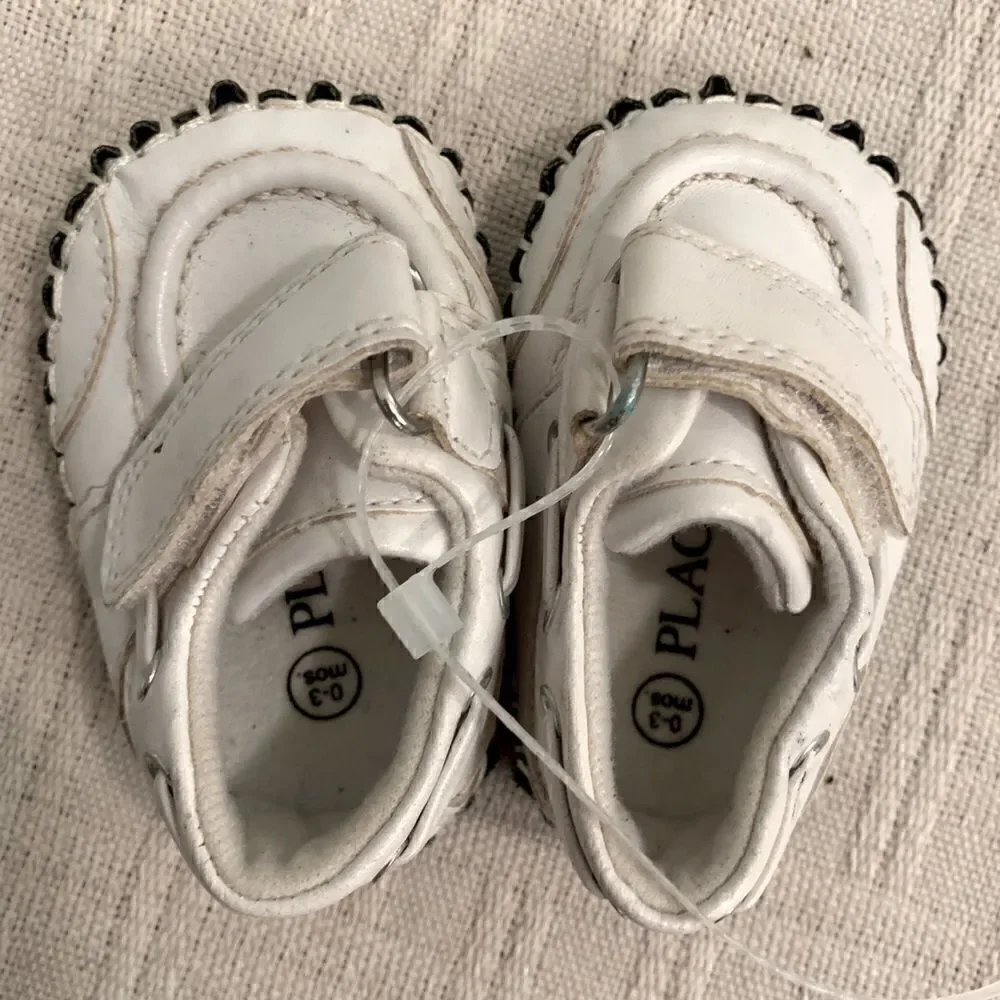 Children’s Place, White leather baby shoes